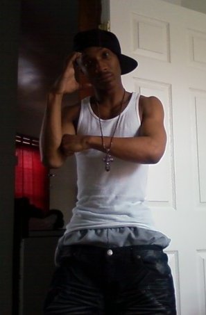 Blood Hound Body Gang . Mt Vernon Park 104realdeeniggaz hilltop106 im in it #BDCMG #M$E #OMBHBG #GWAYORNOWAYENT