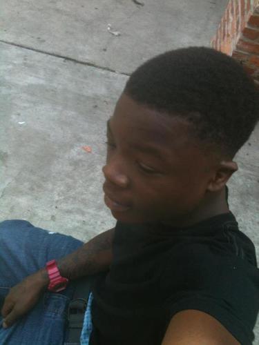 she and my call loq she nd my text messaqe u hittinq it raw dawq im skeating on the breast