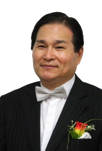 현 [이웃사랑 쌀 나눔본부] 대표이사 / 국민대학교대학원 경영학과 박사수료                                    자유한국당중앙위원회 평통부위원장