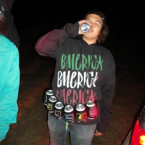 tevyn_w's profile picture. 