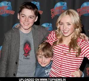 peytonlist41's profile picture. i love peyton list,selena gomez,debby ryan,bella thorne,zendaya coleman,china anne mcclain,dancing ,justin bieber,ronan parke and disney channel