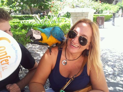 malagueña enamorada de su tierra y con ganas de comerse el mundo