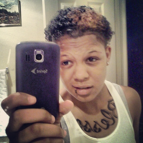 watch me while I kiss the sky! im young wit high goals I plz no one! #taken by my beautiful gf @SexyBitchNaeNae #gemini #P$C!
