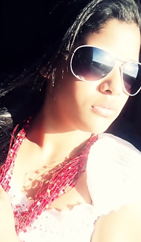 Ser forte e demonstrar a alegria que nao se sentee''