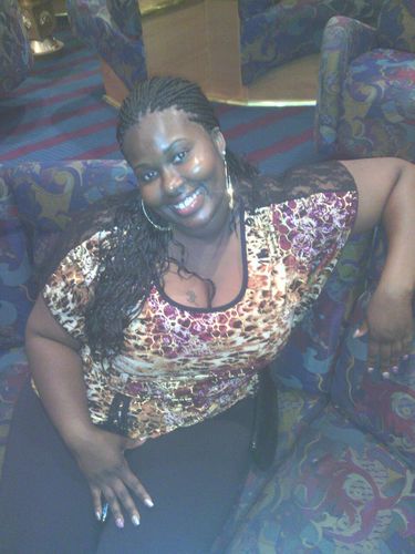 Beautiful, charming, intelligent and sassy=) That's me! #bbw #teamprego #sexymama #doingme