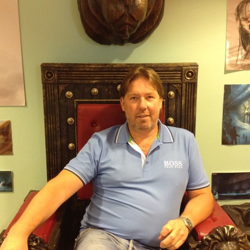 Alfelt's profile picture. B1962, 1W, 3K, Volvo and house.