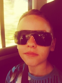 Hi my name is Charlie! I like minecraft! ;D
I am also little bit Jedhead!