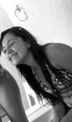 mariannymary_'s profile picture. Não é fácil prosseguir apagando da memória tudo aquilo que fez a nossa história.