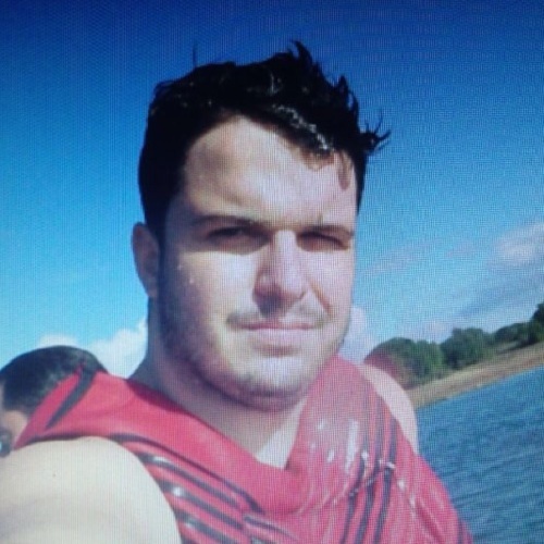 LulinhaGuerra's profile picture. Administrador, cursando MBA em Marketing.