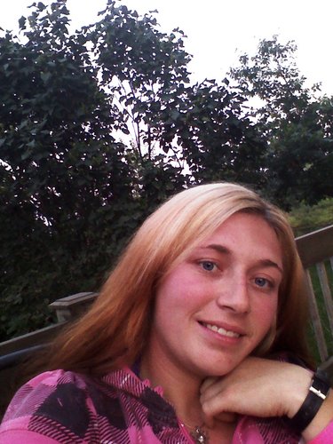 clola7's profile picture. 