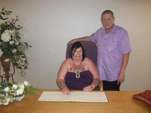 wadfactor's profile picture. Hey Make serious money Here! Stop wasting your money! Check out my Downline Club, it's going to spread like Wildfire.