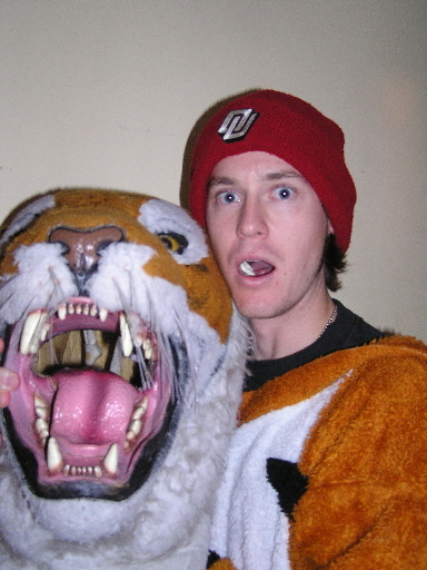 gibbygone's profile picture. King of the desert showmen, cinematic alchemist, Ironman, the office soccer guy.