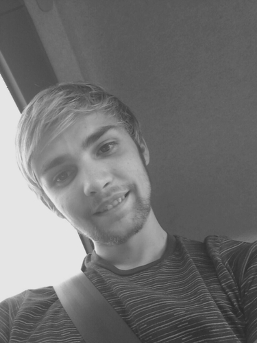 EssJayJay92's profile picture. believe......relentless