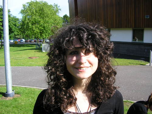 AriCorpseBride's profile picture. I'm 18 I study languages (english,german and french) I'm vegetarian I'm witty and I don't know what else I can say XD