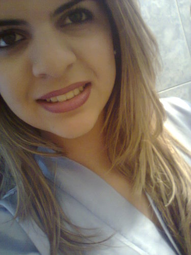 ou será que vai ser sempre assim? Eu esperando por alguém que sei não vai voltar, e desprezando quem gosta de mim! ♫♪ (8)  ♥