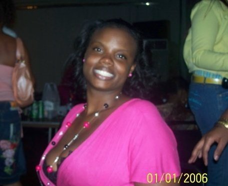 Im a Loving,Caring OUTSPOKEN&OUTGOING,person!!Really silly and Down to Earth jus dnt get on my Bad side.^_^