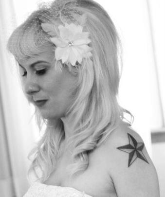 100% DIY FAMILY RUN store that specializes in Punk, Goth, Rockabilly, & other music inspired clothing & accessories!
http://t.co/znpajKVNXp