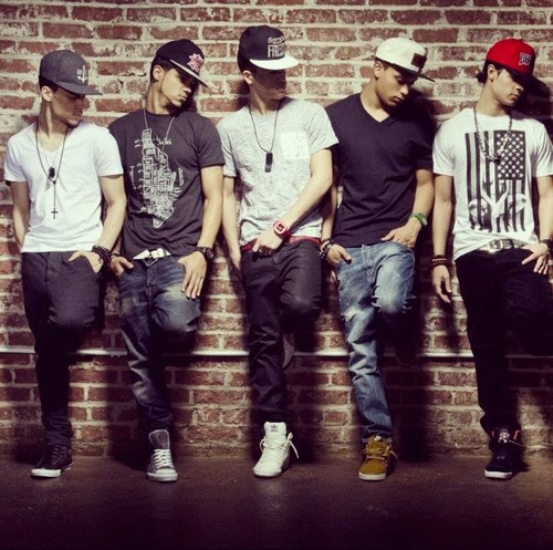 In love with 5 wonderful boys in a band called B5. Follow me if you ♥ B5 like I do. #B5isBack baby!