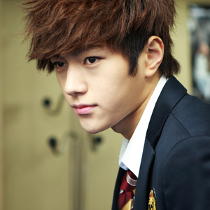 INFINITEL_HY's profile picture. Official Yaoi Role Player from @HotYaoi_Ent | L of INFINITE | 92Lines | Real Namja Yaoi | Cute Uke