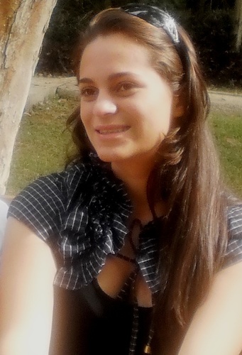 eu? ahh putz!!
posso ser o que vc qzer que eu seje depende de como vc vá agir comigo..
simples assim!!