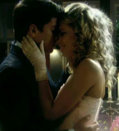 AMOR INFINITO POR DUAS PESSOAS @Lua_Blanco @Aguiarthur ♥ ☺ #OhhhhhMeuLuArVoltouOhhhhhh hahaha