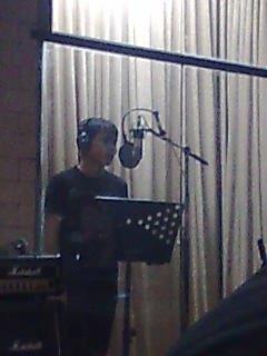 rock tentang jiwa,,rock tentang semangat,, rock tentang kebebasan,, rock tentang sosial,, dan rock tentang cinta., \\m//