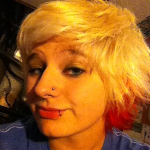 acidicfuvk's profile picture. PUT THAT IN YOUR JUICE BOX AND SUCK ON IT. Call me Mikey, 15, bassist. From New Jersey