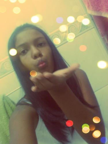 Add láa noo facebok https://t.co/ZhqPT4nL4e ♥

Vooou caçar mais de 1 milhãaoo de Vagalumes Pura ai Pra te ver sorrir eu posso colorir o seu de outra coor ♪♫