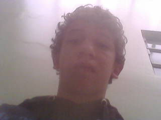 Hi eu so o gabriel tenho 15 anos é moro no Paraná
