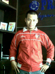 i want to be a happy man in the world n afterlife insya Allah amin,looking for many friends