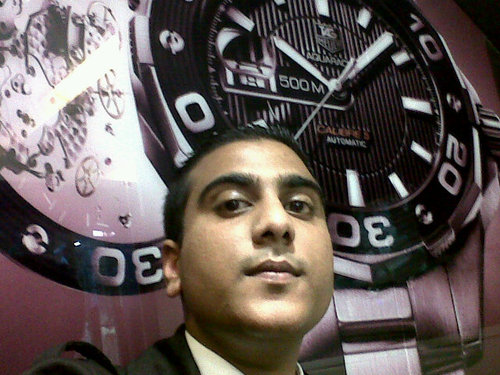 Sales Consultant @ TAG Heuer.. I love God and My Family...