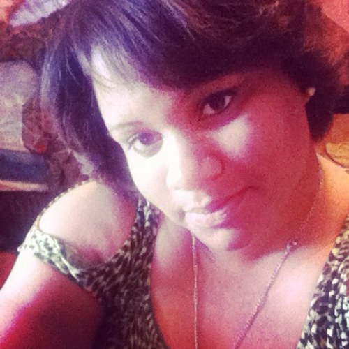 smd_227's profile picture. to know me is to love me #teamSoloDolo #teamiphone4 #teamyelabone #teamThickness #teamNoKids