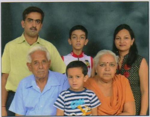 Myself Sukesh.  Born & brought up in Chandigarh.  Likes nature's beauty.