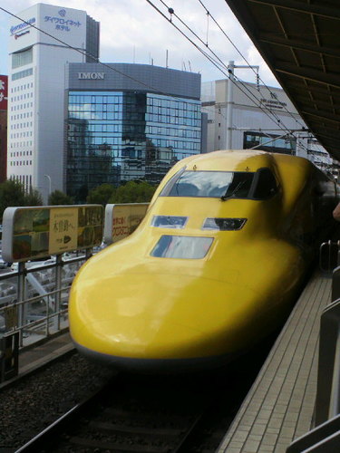 反省はするが後悔はしない。何でもやってみないと解らない事ってありますよね。相互フォローオッケー。ごく稀にブロックします。害はない人だとおもいます。仲良くしてください。大阪。40代。男。