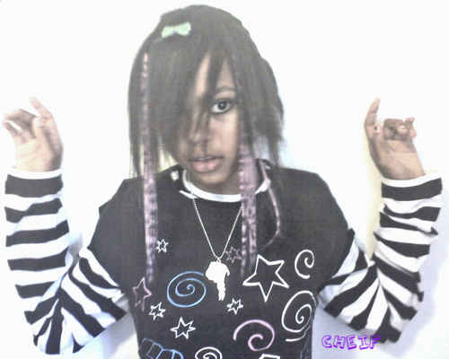 MariMischEiff's profile picture. 