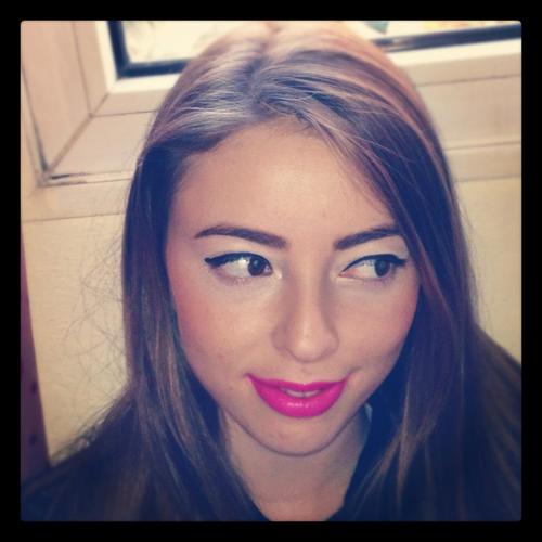 pelingrkan1's profile picture. Hiçbir şeyden pişman değilim ama yalan yok, ara sıra kendi kedime İyi bok yedin, geri zekâlı. demeden edemiyorum.
http://t.co/a3S54nUrFh