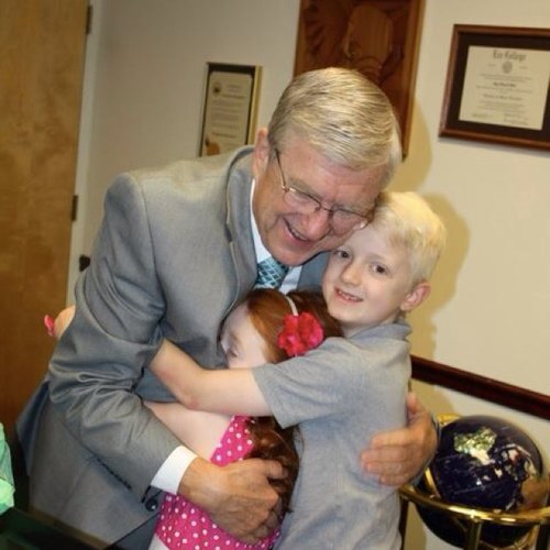 Ray_Hurt's profile picture. Husband, Father, Grandfather, Senior Pastor @PCoGWV