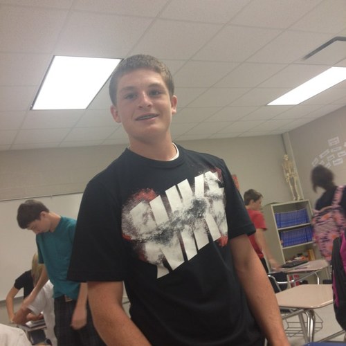 searsboy_'s profile picture. Senior at Edgewood