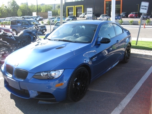 Come on down to #bmwtoronto to get your vehicle accessorized. You can get anything from roof racks to body kits. Contact @mikey_the_boss4 for your accessories