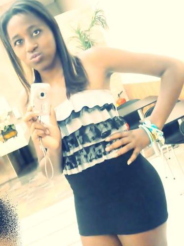 ◘Minнαα iimαgєm é vooc quєєm faaz, Minнαα vidα sou єu quєє vivoo .