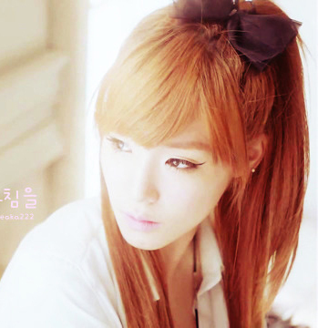 เป็นโซวอนธรรมดา ๆ ที่พร้อมจะเป็นเพื่อนกับทุกคน  ทวิตมาคุยกันได้เสมอค่ะ
*ไม่แอนตี้ใคร ไม่ว่าศิลปินคนไหนก็ตาม * We are sone, We are family :)