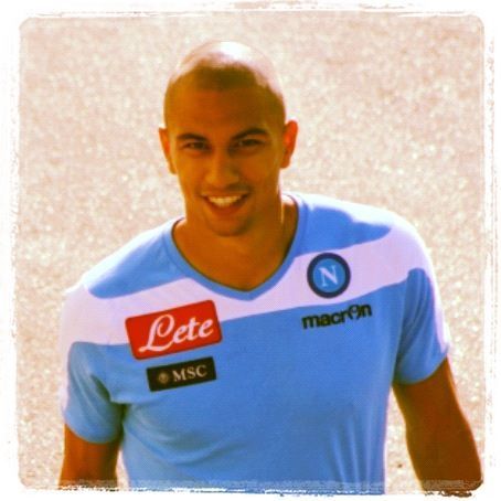 FAN CLUB dedicato a Gökhan Inler, calciatore della SSC NAPOLI. 
♥88♥