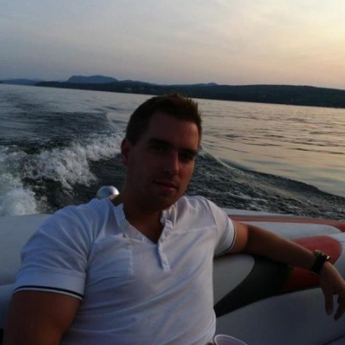 Frankbimmer's profile picture. Entrepreneur, sports and fitness addicted living the good life !!! :)