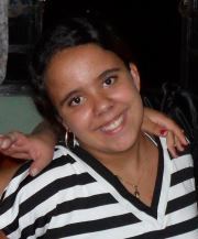 Mania de sorrir quando alguém tá olhando,Mania de mudar de humor toda hora,eu não sou bipolar o motivo da minha mudança de humor são as pessoas!
