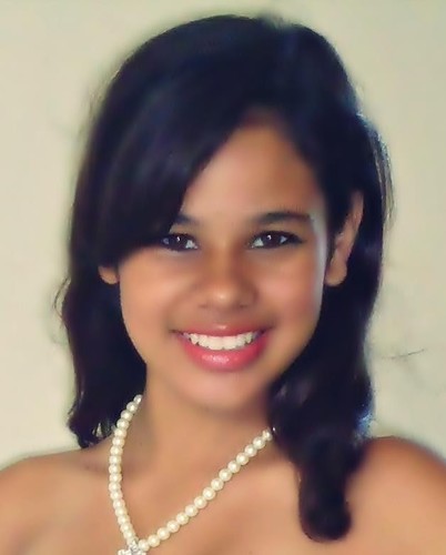 15 anos, São paulina, Ariana,BF da @pequenap_ , e Prima de  @uma_loucca.
Me julgue do jeito que quiser. O pensamento é seu, a realidade é minha.