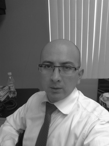Economista, Administrador de Empresas, Investigador Social y de Mercados. Disfruto mucho del deporte.