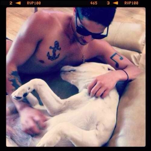 JustinTaylorRP's profile picture. 19 year old artist from Pittsburgh. I sing, dance, and act. Taken by @MichaelBaskara