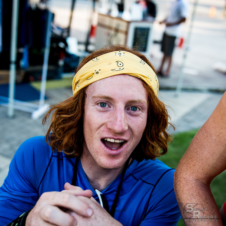 Living life through adventures: Slacklining, Climbing, BASE Jumping, Skydiving, Living and Loving Life...