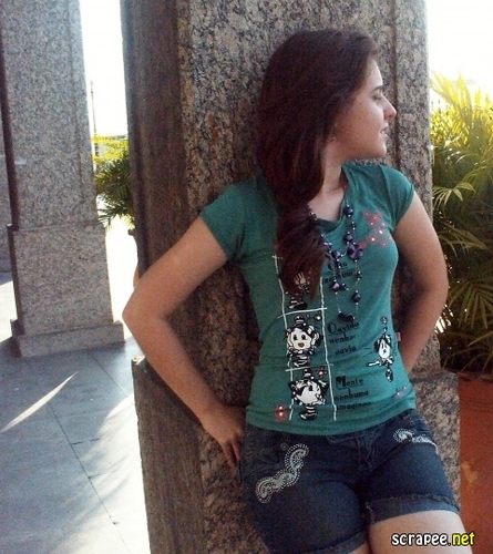 A verdadeira coragem,é ir atrás de seus sonhos mesmo quando todos dizem que ele é impossível .
@LuanSantana,Te Vivo amor ! @ThaemeTeT Diva linda *--*