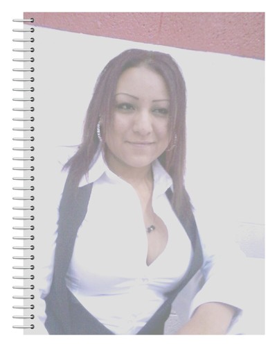 SOY BUANA ONDA,ME GUSTA ESCRIBIR CANCIONES Y PALABRAS QUE LLEGAN AL ALMA.